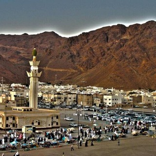 مبتسم :) وناجح ?